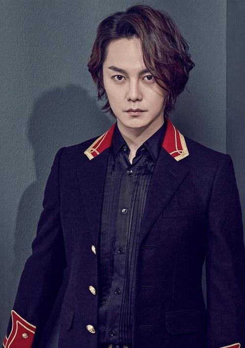 娱乐圈八卦爆料张哲瀚,娱乐圈风云再起，神秘八卦揭秘